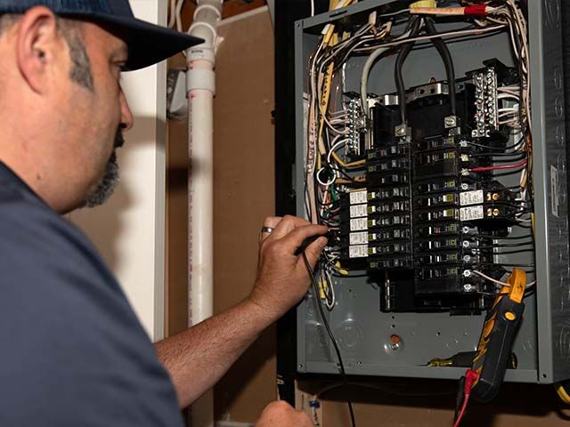 Electrical Panel & Circuit Breaker Specialists In Rumney